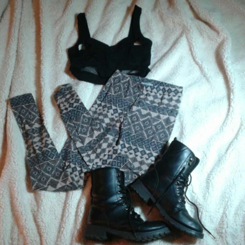 Aztec Print Leggings